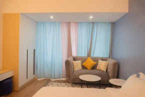 Laurell Hill Suites, Upper Hill
